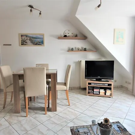 Residenz Steinmarne 3 *